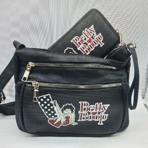 NWT Betty Boop Black and Red 2-Piece Bag Set With Reversible Wallet
